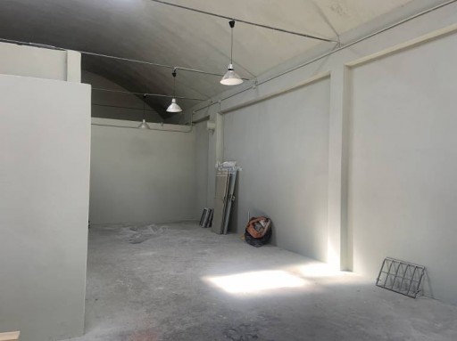 Capannone Prato  AFFITTO