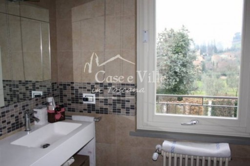 Villa Prato  VENDITA