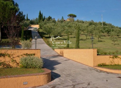Villa Poggio a Caiano  VENDITA