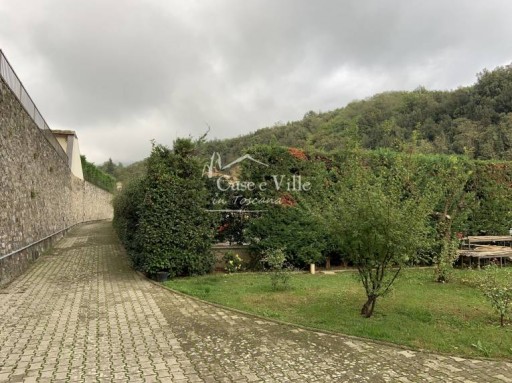 Villa Prato  VENDITA