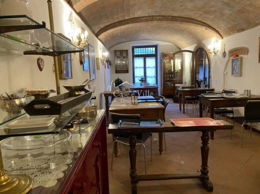 Albergo/Hotel Castellina in Chianti  VENDITA