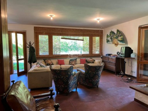 Villa Vaiano  VENDITA