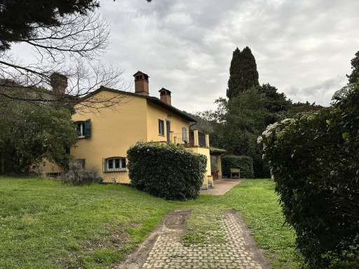 Villa Vaiano  VENDITA