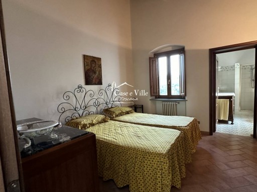 Colonica Carmignano  VENDITA