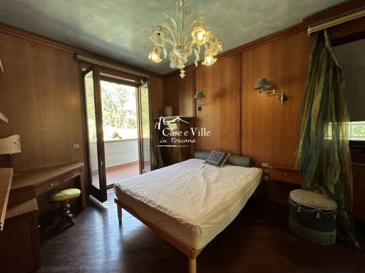 Villa Prato  VENDITA