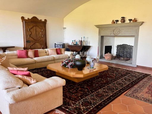 Villa Prato  FOR SALE