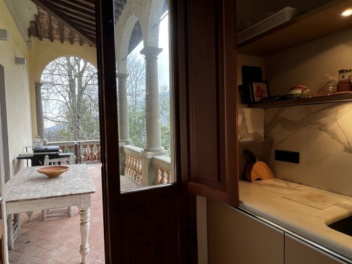 Appartamento in villa Prato  AFFITTO