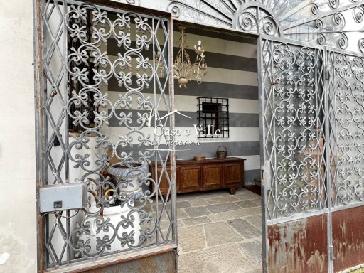 Appartamento in villa Prato  AFFITTO