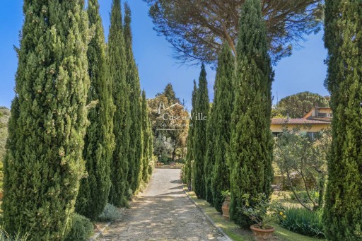 Villa Firenze  FOR SALE