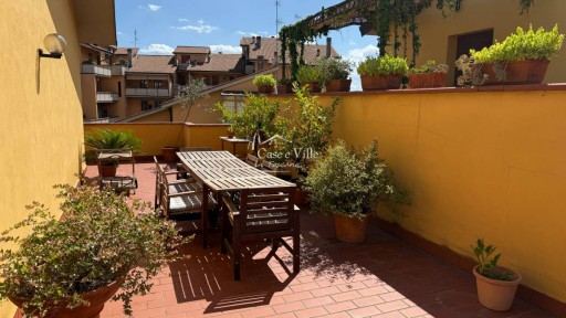 Attico Prato  AFFITTO