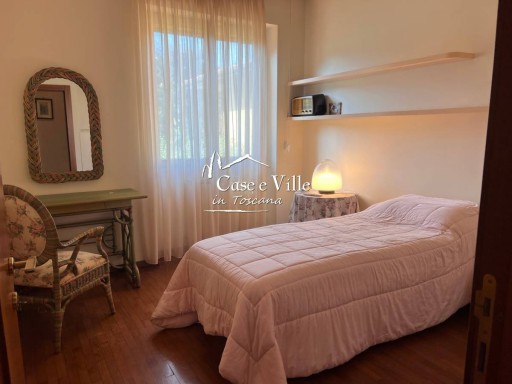 Villa Prato  VENDITA