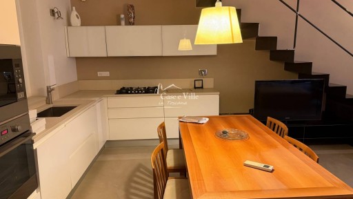 Terratetto Prato  AFFITTO