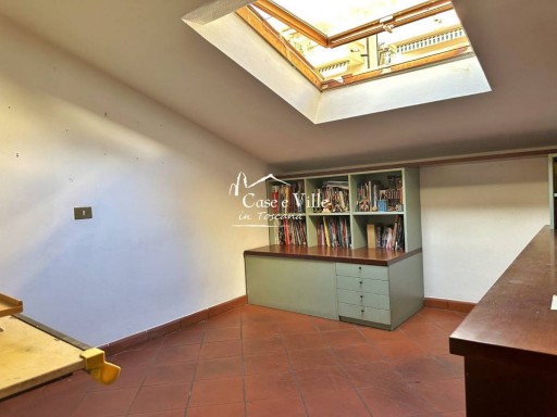 Casa Indipendente Prato  VENDITA