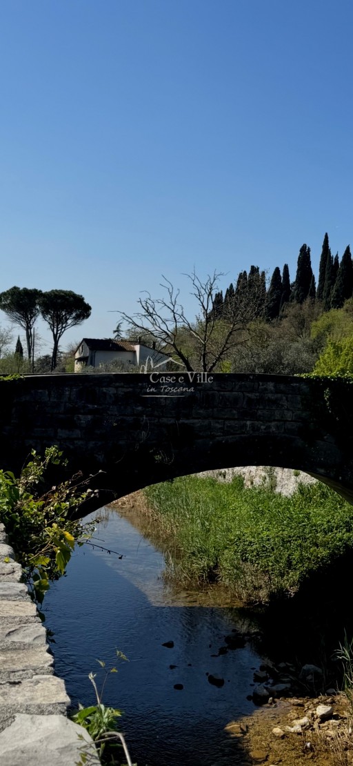 Casa Indipendente Prato  VENDITA
