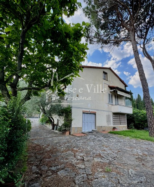 Casa Indipendente Prato  VENDITA