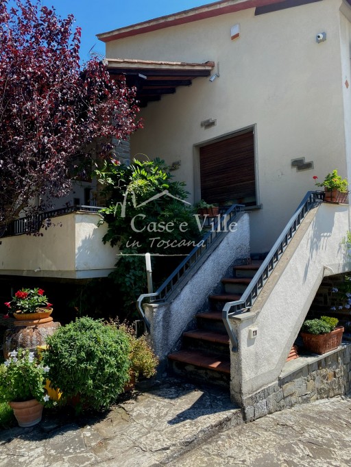 Casa Indipendente Prato  VENDITA