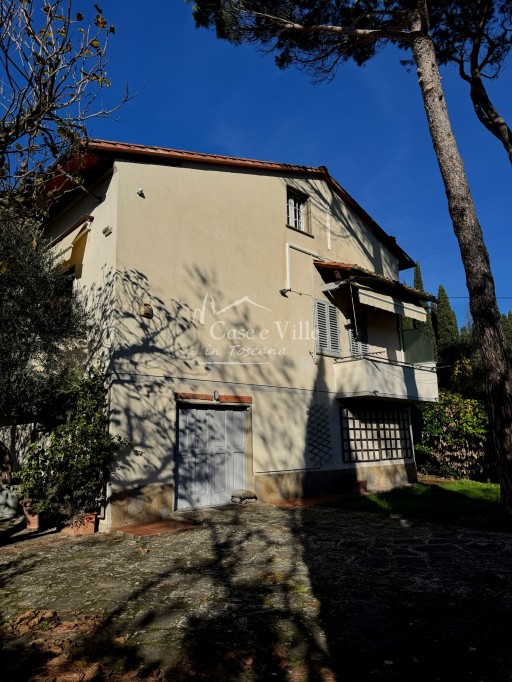 Casa Indipendente Prato  VENDITA
