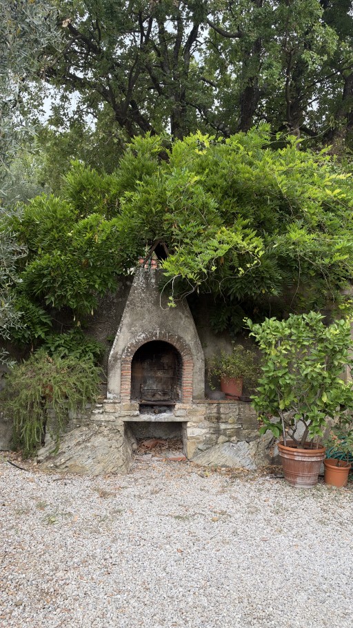 Colonica Pistoia  VENDITA